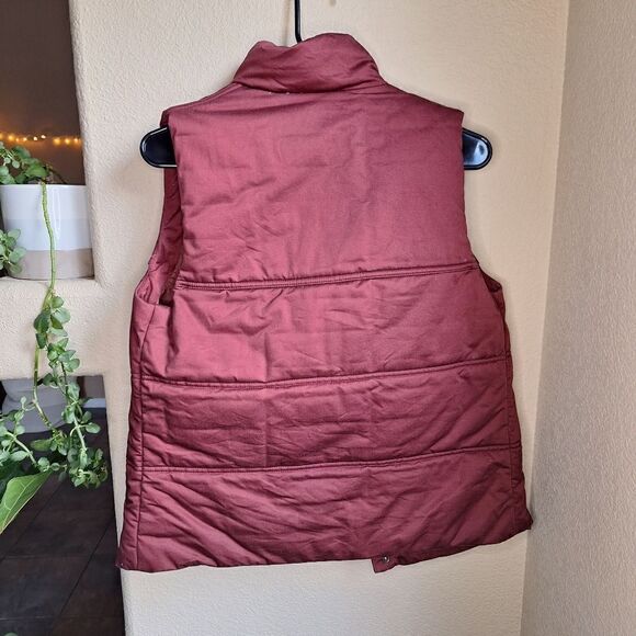 Filson Quilted Westward Vest Burnt Red Small - Picture 2 of 7